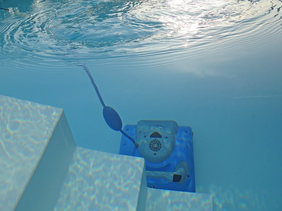 Comparatif des meilleurs robots de piscines électriques